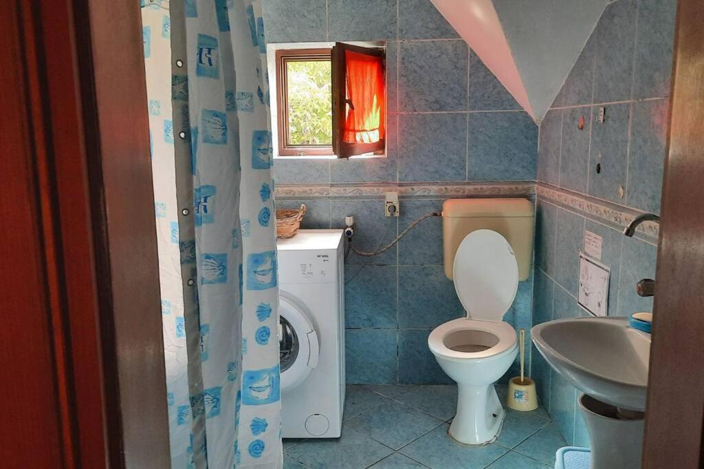 Stan Za Iznajmuvanje So Parking,Blisku Do Centar. Kumanovo Kültér fotó